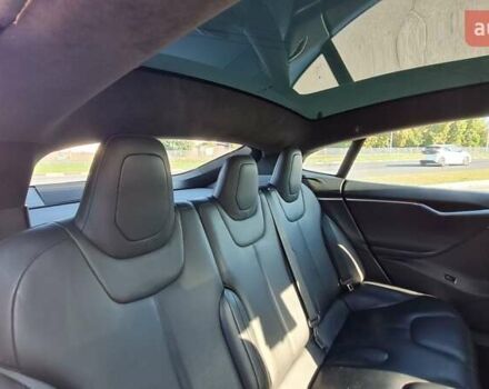 Белый Тесла Модель С, объемом двигателя 0 л и пробегом 160 тыс. км за 22999 $, фото 21 на Automoto.ua