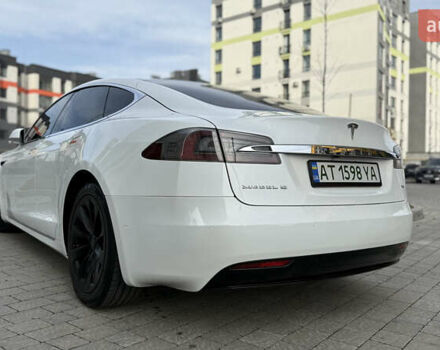 Белый Тесла Модель С, объемом двигателя 0 л и пробегом 102 тыс. км за 17990 $, фото 29 на Automoto.ua
