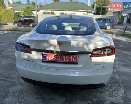 Белый Тесла Модель С, объемом двигателя 0 л и пробегом 99 тыс. км за 24500 $, фото 5 на Automoto.ua