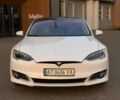 Белый Тесла Модель С, объемом двигателя 0 л и пробегом 168 тыс. км за 13999 $, фото 6 на Automoto.ua