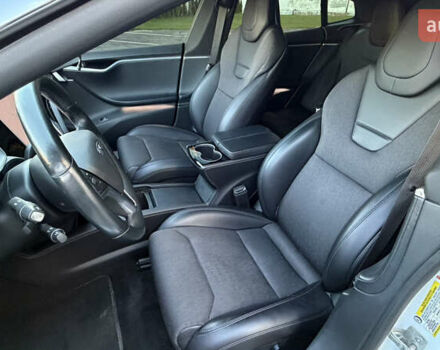 Білий Тесла Модель С, об'ємом двигуна 0 л та пробігом 192 тис. км за 17200 $, фото 34 на Automoto.ua