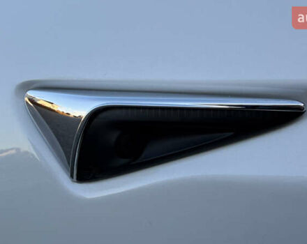 Білий Тесла Модель С, об'ємом двигуна 0 л та пробігом 192 тис. км за 17200 $, фото 30 на Automoto.ua