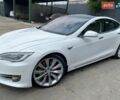 Білий Тесла Модель С, об'ємом двигуна 0 л та пробігом 200 тис. км за 33000 $, фото 1 на Automoto.ua