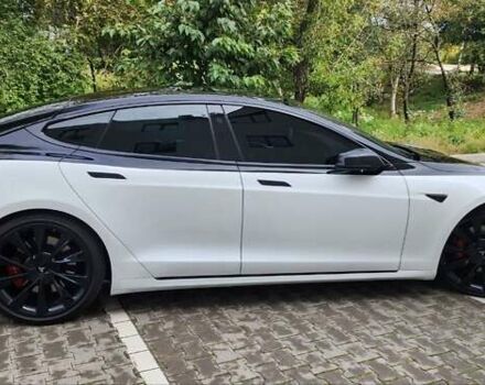 Білий Тесла Модель С, об'ємом двигуна 0 л та пробігом 156 тис. км за 22000 $, фото 12 на Automoto.ua