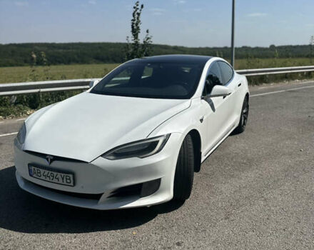 Белый Тесла Модель С, объемом двигателя 0 л и пробегом 133 тыс. км за 17300 $, фото 7 на Automoto.ua