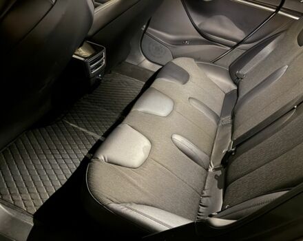 Белый Тесла Модель С, объемом двигателя 0 л и пробегом 218 тыс. км за 17000 $, фото 12 на Automoto.ua