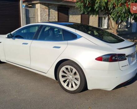 Белый Тесла Модель С, объемом двигателя 0 л и пробегом 160 тыс. км за 22999 $, фото 25 на Automoto.ua