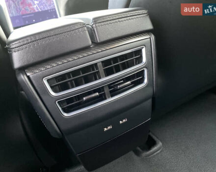 Білий Тесла Модель С, об'ємом двигуна 0 л та пробігом 246 тис. км за 16999 $, фото 89 на Automoto.ua