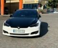 Белый Тесла Модель С, объемом двигателя 0 л и пробегом 166 тыс. км за 16000 $, фото 4 на Automoto.ua