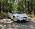 Белый Тесла Модель С, объемом двигателя 0 л и пробегом 159 тыс. км за 17999 $, фото 1 на Automoto.ua