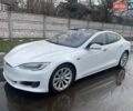 Белый Тесла Модель С, объемом двигателя 0 л и пробегом 275 тыс. км за 15900 $, фото 1 на Automoto.ua