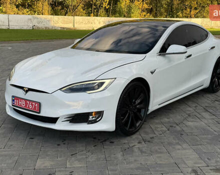 Белый Тесла Модель С, объемом двигателя 0 л и пробегом 192 тыс. км за 17600 $, фото 1 на Automoto.ua