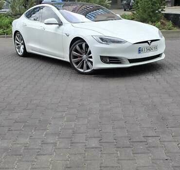 Белый Тесла Модель С, объемом двигателя 0 л и пробегом 42 тыс. км за 25000 $, фото 8 на Automoto.ua