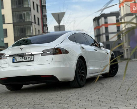 Белый Тесла Модель С, объемом двигателя 0 л и пробегом 102 тыс. км за 17990 $, фото 20 на Automoto.ua