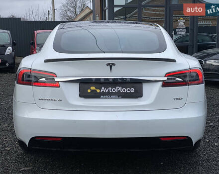 Білий Тесла Модель С, об'ємом двигуна 0 л та пробігом 246 тис. км за 16999 $, фото 28 на Automoto.ua