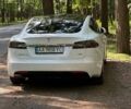 Белый Тесла Модель С, объемом двигателя 0 л и пробегом 159 тыс. км за 17999 $, фото 5 на Automoto.ua