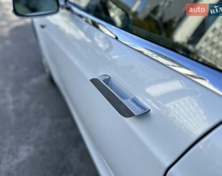 Белый Тесла Модель С, объемом двигателя 0 л и пробегом 99 тыс. км за 24500 $, фото 8 на Automoto.ua