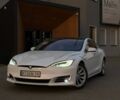 Белый Тесла Модель С, объемом двигателя 0 л и пробегом 168 тыс. км за 13999 $, фото 1 на Automoto.ua
