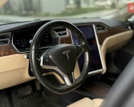 Белый Тесла Модель С, объемом двигателя 0 л и пробегом 102 тыс. км за 17990 $, фото 35 на Automoto.ua