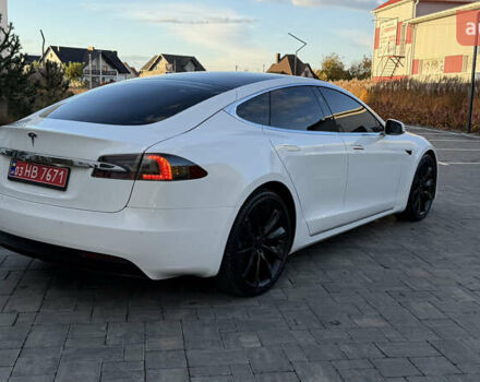 Білий Тесла Модель С, об'ємом двигуна 0 л та пробігом 192 тис. км за 17200 $, фото 10 на Automoto.ua