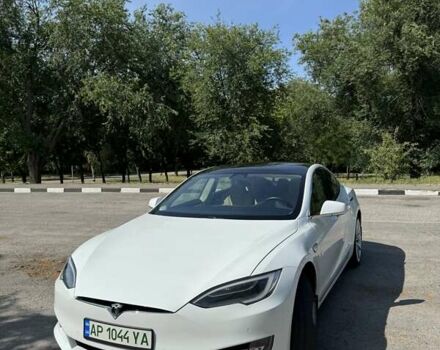 Белый Тесла Модель С, объемом двигателя 0 л и пробегом 200 тыс. км за 33000 $, фото 1 на Automoto.ua