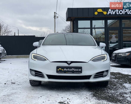 Белый Тесла Модель С, объемом двигателя 0 л и пробегом 183 тыс. км за 18300 $, фото 4 на Automoto.ua