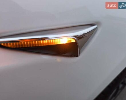 Белый Тесла Модель С, объемом двигателя 0 л и пробегом 178 тыс. км за 22999 $, фото 29 на Automoto.ua