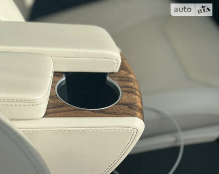 Белый Тесла Модель С, объемом двигателя 0 л и пробегом 108 тыс. км за 22500 $, фото 13 на Automoto.ua