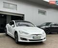 Белый Тесла Модель С, объемом двигателя 0 л и пробегом 159 тыс. км за 29900 $, фото 1 на Automoto.ua