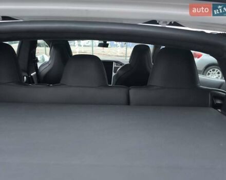 Белый Тесла Модель С, объемом двигателя 0 л и пробегом 178 тыс. км за 22999 $, фото 35 на Automoto.ua