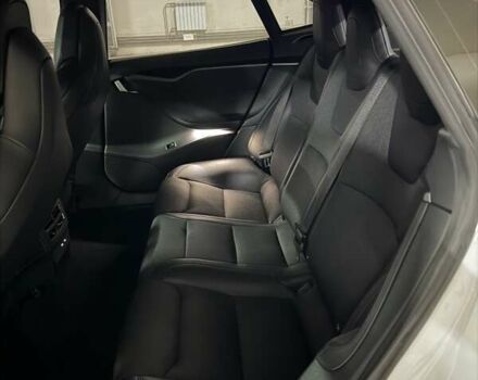 Белый Тесла Модель С, объемом двигателя 0 л и пробегом 113 тыс. км за 17200 $, фото 9 на Automoto.ua