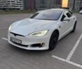 Белый Тесла Модель С, объемом двигателя 0 л и пробегом 172 тыс. км за 21000 $, фото 1 на Automoto.ua
