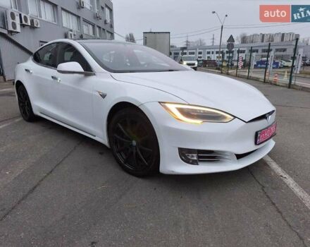 Белый Тесла Модель С, объемом двигателя 0 л и пробегом 178 тыс. км за 22999 $, фото 14 на Automoto.ua