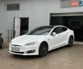 Белый Тесла Модель С, объемом двигателя 0 л и пробегом 159 тыс. км за 29900 $, фото 1 на Automoto.ua