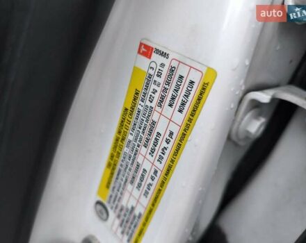 Белый Тесла Модель С, объемом двигателя 0 л и пробегом 178 тыс. км за 22999 $, фото 49 на Automoto.ua