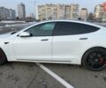 Тесла Модель С 2018 в Киеве на Automoto.ua Белый Тесла Модель С, объемом двигателя 0 л и пробегом 88 тыс. км за 21500 $, фото 19 на Automoto.ua