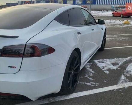 Тесла Модель С 2018 в Киеве на Automoto.ua Белый Тесла Модель С, объемом двигателя 0 л и пробегом 88 тыс. км за 21500 $, фото 18 на Automoto.ua
