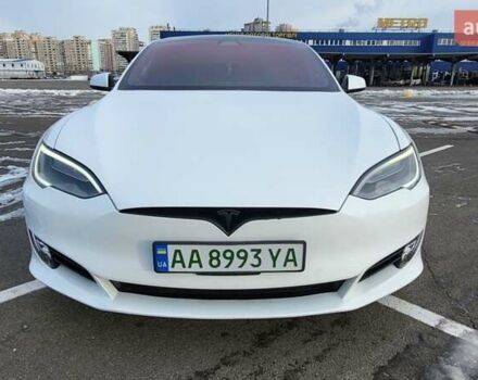 Тесла Модель С 2018 в Киеве на Automoto.ua Белый Тесла Модель С, объемом двигателя 0 л и пробегом 88 тыс. км за 21500 $, фото 21 на Automoto.ua
