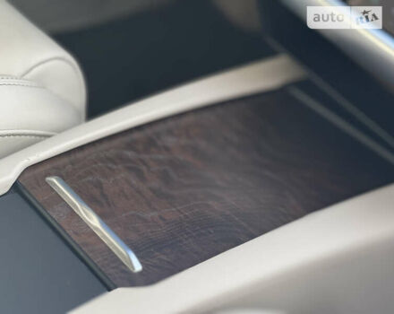 Белый Тесла Модель С, объемом двигателя 0 л и пробегом 108 тыс. км за 22500 $, фото 11 на Automoto.ua