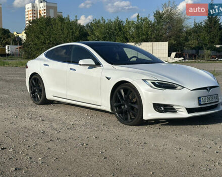 Тесла Модель С 2018 в Харькове на Automoto.ua Белый Тесла Модель С, объемом двигателя 0 л и пробегом 58 тыс. км за 25000 $, фото 11 на Automoto.ua