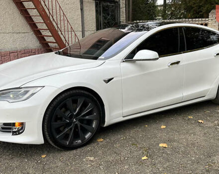 Білий Тесла Модель С, об'ємом двигуна 0 л та пробігом 76 тис. км за 24200 $, фото 2 на Automoto.ua