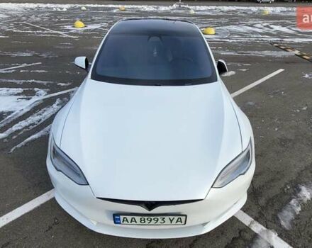 Тесла Модель С 2018 в Киеве на Automoto.ua Белый Тесла Модель С, объемом двигателя 0 л и пробегом 88 тыс. км за 21500 $, фото 27 на Automoto.ua