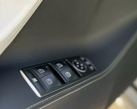 Белый Тесла Модель С, объемом двигателя 0 л и пробегом 198 тыс. км за 31999 $, фото 21 на Automoto.ua