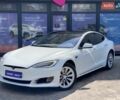 Белый Тесла Модель С, объемом двигателя 0 л и пробегом 84 тыс. км за 23000 $, фото 1 на Automoto.ua
