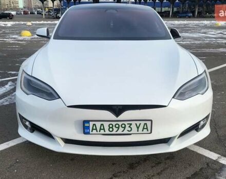 Тесла Модель С 2018 в Киеве на Automoto.ua Белый Тесла Модель С, объемом двигателя 0 л и пробегом 88 тыс. км за 21500 $, фото 26 на Automoto.ua