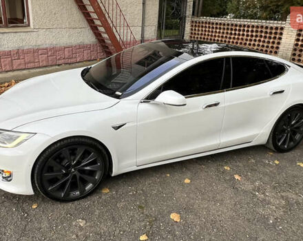 Білий Тесла Модель С, об'ємом двигуна 0 л та пробігом 76 тис. км за 24200 $, фото 11 на Automoto.ua