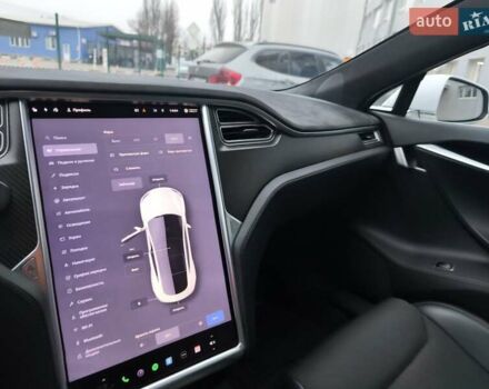 Белый Тесла Модель С, объемом двигателя 0 л и пробегом 178 тыс. км за 22999 $, фото 67 на Automoto.ua