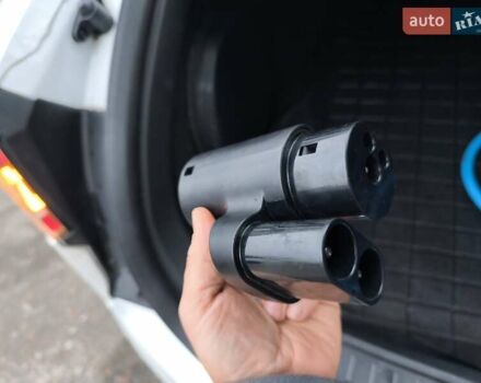 Белый Тесла Модель С, объемом двигателя 0 л и пробегом 178 тыс. км за 22999 $, фото 40 на Automoto.ua