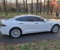 Белый Тесла Модель С, объемом двигателя 0 л и пробегом 96 тыс. км за 20391 $, фото 13 на Automoto.ua