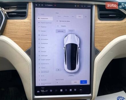 Белый Тесла Модель С, объемом двигателя 0 л и пробегом 84 тыс. км за 23000 $, фото 19 на Automoto.ua